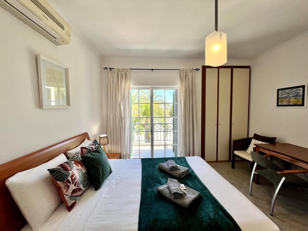 Tavira Palm Tree By Homing Apartment Exterior photo